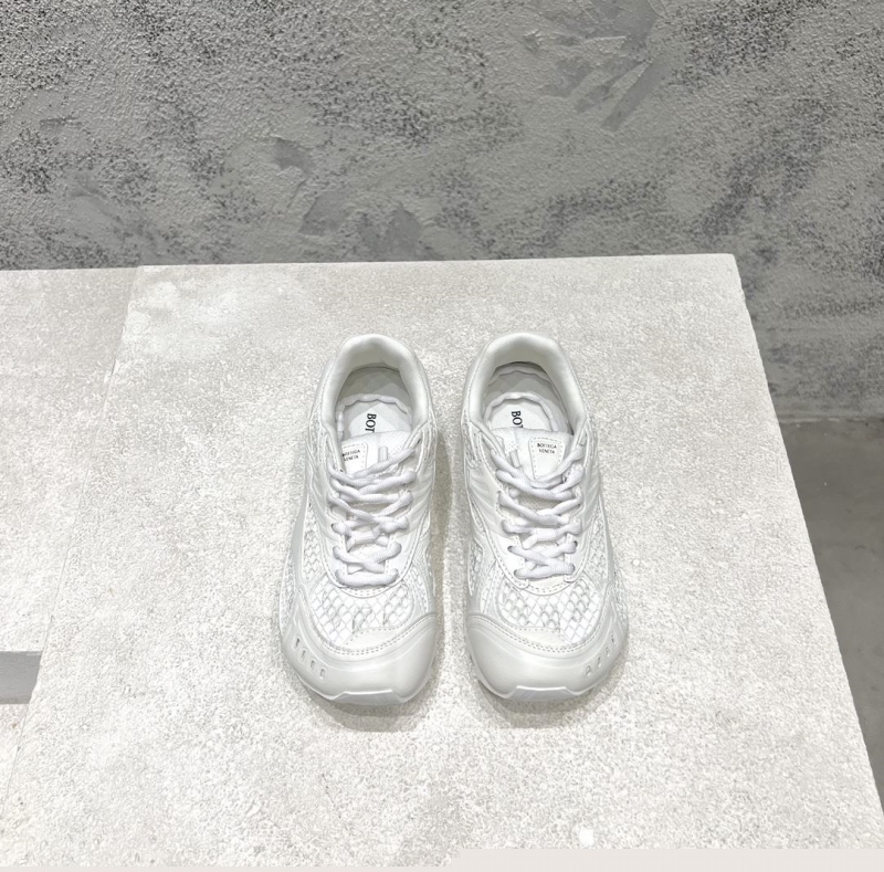 bo*te*ga Ve*ne*ta casual shoes